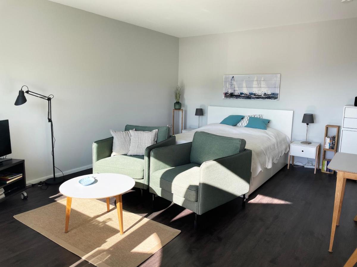 Ferienwohnung Yachthafen-Foerdeblick 글룩스부르크 외부 사진